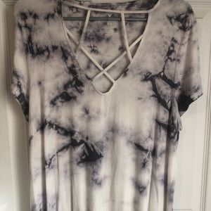 Purple tie-dye American Eagle T-shirt